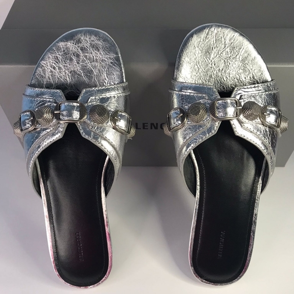 💯 - New Authentic BALENCIAGA Cagole embellished metallic textured-leather sa… - Picture 3 of 15